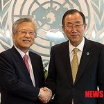 <b>kt</b>  이석채 회장 르완다에 4g 통신망을 구축하다