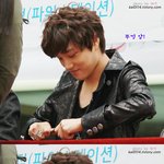 [EXO] 매직<b>뚜껑</b> 혼자서 못여는 김종인