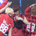 [EXO] 순간 <b>근육</b> 팍 돋는 오세훈