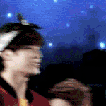 [EXO] 팬들 보고 <b>감격</b>한 김종인 표정