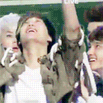 [EXO] <b>반짝</b>이줄에 홀려서 끌려가는 도경수