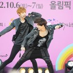 [EXO] 와 <b>박찬열</b> 다리 여자인줄......