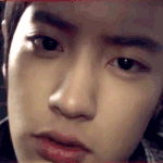 [EXO] <b>진지</b>하게 제일 못생긴 표정하고 들어와봐
