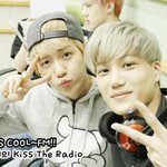 [EXO] 김종인 <b>양악</b>해야겠더라 얼굴너무 큼 