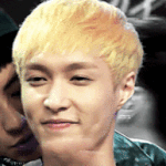 [EXO] 레이목에 바람부는 멤버들