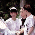 [EXO] 도경수 박찬열이랑 장난치고 나서 <b>뒷부분</b>