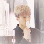 [EXO] 냄새 맡는게 <b>취미</b>인 오세훈