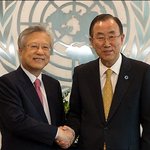 <b>kt</b> 이석채 회장의 사회공헌 해외까지 뻗어나가다