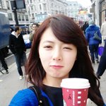 밀가루 피부 <b>자랑</b>하는 女아이돌
