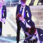 [exo] 박찬열 괴롭히는 김종대와 <b>오세훈</b>