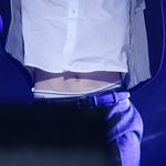 [EXO] 김준면 배 고화질 떴어... <b>배꼽</b>이 안녕? 하네...