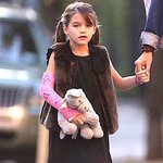 핑크 <b>깁스</b>한 수리 크루즈