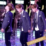 [EXO] <b>김종대</b> 얘 왜 이러는지 알려주실분?