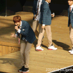 [EXO] 디오가 <b>찬열</b>이 떨어뜨릴라고 함