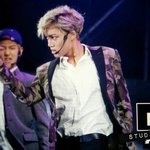 [EXO] 헐 김종인 <b>백현이</b> 눈 찔렀었네;;;