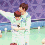 [EXO] 김준면 마리오네트 인형설