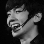 [EXO] 마음이 정화되는 백혀니 <b>미소</b>