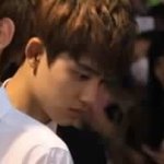 [EXO] 아침부터 경수 보실<b>라우</b>?