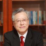 ‘뚝심’의 이석채 회장, <b>kt</b> 4년 연속 흑자를 이끌어내다