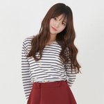 이런<b>옷들</b> 요즘 유행하는거 맞음?