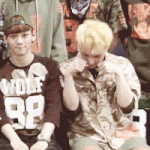 [EXO] <b>울지마</b> 레이ㅠㅠ토닥토닥종대