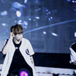 [exo] 세훈이랑 손 마주치고 너무 아팠던 <b>변백현</b>