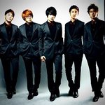 아이돌의 기품있는 블랙 패션<b>st</b>