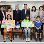 [훈훈] 하나님의교회 초등생 3명 돼지 저금통 <b>전달</b>