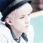 [EXO] 세훈이 오른쪽뺨 <b>상처</b>