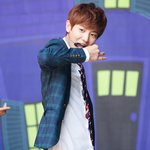 [exo] <b>박찬열</b> 이거 꼭 무대에서 술 마시는 것 같아