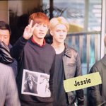 [EXO] 오늘자 <b>시크</b>한 박찬열 오세훈