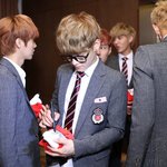 [EXO] 루루와 슈밍이의 까치발 ㅋㅋㅋ 추가사진과 인터뷰 영상까지...