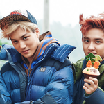 [EXO] 도경수 <b>머리</b>에 뿔 생김...