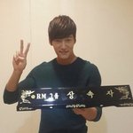 최진혁 런닝맨 <b>우승</b> 기념 귀요미 인증샷 공개~~~