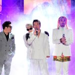 [빅뱅] <b>형돈</b>이 등판이 맘에든 지용이