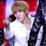 [EXO] 너도<b>한입</b> 할래?