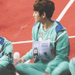 [EXO] <b>물병</b>가지고 놀다가 맞은 변백현