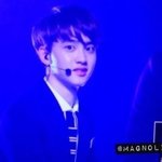 [EXO] 경수오늘존나<b>모찌</b>