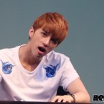 [VIXX] 아가씨 바닥좀쓸게 발좀들어봐요