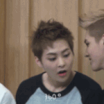 [EXO] 귓속말 할 때 슈밍ㅋㅋㅋㅋ