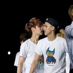 [EXO] 사진에서도 느껴지는 새옷의 <b>정직</b>함