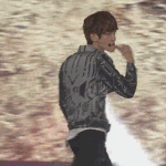 [EXO] 눈빛 날리며 <b>퇴장</b>..