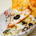 꽝꽝 얼려 놓은 <b>냉동</b>피자 먹을 때 유용한 노하우! 피자 촉촉하게...