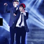 [EXO] <b>화투</b>치는 종인이