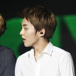 [exo] 시우민 대박..홀릴준비 헉헉