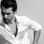 <b>현존</b>하는 가장 섹시한 남자라는 사람