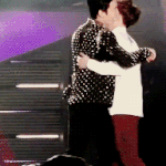 [EXO] 동해<b>형아</b>에게 버림받은 됴경수
