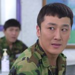 존재감 폭발한 푸른거탑 윤진영 ㅋㅋㅋ