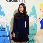[손나은] 초미니 밀착 원피스 입은 손나은, 인형같아