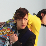 [EXO] 아이유 예쁜남자 사진 본애있냐?